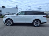 Used 2022 Lincoln Navigator Reserve image 2