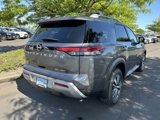 New 2025 Nissan Pathfinder SL image 5