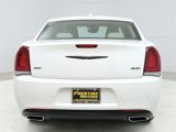 Used 2023 Chrysler 300 Touring L image 6