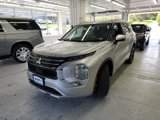 Used 2023 Mitsubishi Outlander SEL image 3