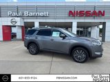 New 2025 Nissan Pathfinder SL image 1