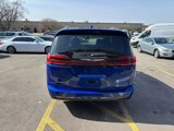 Used 2021 Chrysler Pacifica Touring-L image 6