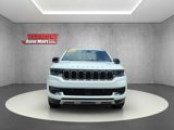 Used 2023 Jeep Wagoneer L Series II image 2