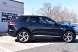 Used 2017 Jaguar F-PACE S image 4