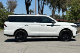 New 2025 Lincoln Navigator Reserve w/ Jet Appearance Package image 4