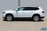 Used 2021 Volkswagen Atlas SE image 2