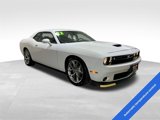 Used 2022 Dodge Challenger GT image 3