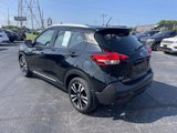 Used 2020 Nissan Kicks SR image 3