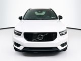 Used 2022 Volvo XC40 T5 R-Design w/ Advanced Package image 2