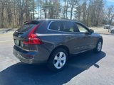 Used 2022 Volvo XC60 B5 Momentum image 5