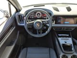 Certified 2025 Porsche Cayenne image 4