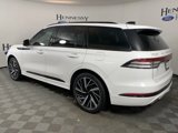 New 2025 Lincoln Aviator Black Label w/ Jet Appearance Package image 4