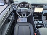 New 2025 Jeep Grand Cherokee L Limited w/ Black Appearance Package image 4