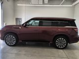 New 2025 INFINITI QX80 Luxe image 2