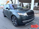 Used 2023 Land Rover Range Rover SE image 2