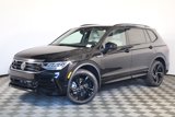 Used 2024 Volkswagen Tiguan SE R-Line image 2