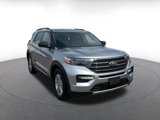 Used 2024 Ford Explorer XLT w/ Equipment Group 202A image 3