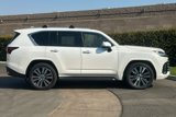 New 2025 Lexus LX 600 4WD w/ Luxury Package image 4