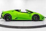 Used 2023 Lamborghini Huracan EVO image 2