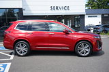 Used 2024 Cadillac XT6 Premium Luxury image 2