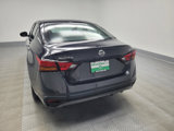 Used 2022 Nissan Altima 2.5 SV image 6