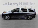 New 2025 Toyota Sienna Platinum image 2