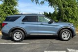 Used 2025 Ford Explorer Active image 3
