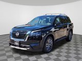 New 2025 Nissan Pathfinder SL w/ SL Premium Package image 2