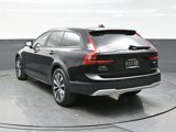 Certified 2023 Volvo V90 B6 Cross Country Plus image 5