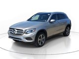 Used 2019 Mercedes-Benz GLC 300 4MATIC image 2