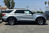 Used 2022 Ford Explorer XLT w/ Equipment Group 202A image 3