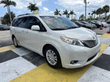 Used 2016 Toyota Sienna image 2