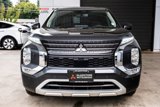 New 2025 Mitsubishi Outlander SE image 2