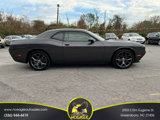 Used 2019 Dodge Challenger SXT w/ Plus Package image 4