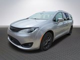 Used 2020 Chrysler Pacifica Limited w/ Advanced Safetytec Group image 3