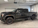 Used 2024 GMC Sierra 2500 AT4 w/ Technology Package image 4