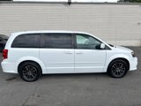 Used 2017 Dodge Grand Caravan SE image 5