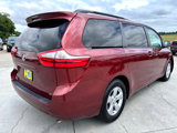 Used 2015 Toyota Sienna LE image 4