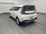 Used 2023 Kia Soul LX w/ LX Technology Package image 5