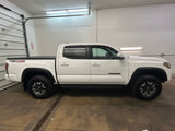 Used 2023 Toyota Tacoma TRD Off-Road image 2