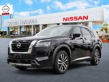 New 2025 Nissan Pathfinder Platinum image 2