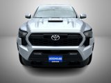 Used 2025 Toyota Tacoma TRD Sport image 2