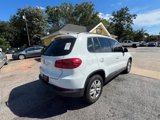 Used 2017 Volkswagen Tiguan S image 3