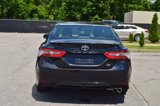 Used 2018 Toyota Camry SE image 4