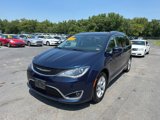 Used 2017 Chrysler Pacifica Touring-L Plus w/ Tire & Wheel Group image 2