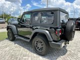Used 2025 Jeep Wrangler Sport image 5