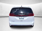New 2025 Chrysler Pacifica Select image 5