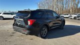 Used 2023 Ford Explorer XLT w/ Equipment Group 202A image 4