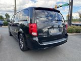 Used 2017 Dodge Grand Caravan SXT image 4