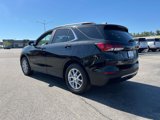 Used 2023 Chevrolet Equinox LT image 3